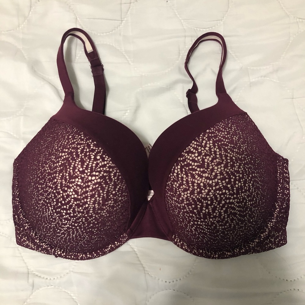 Victoria’s Secret Body Perfect Shape Bra 34DDD